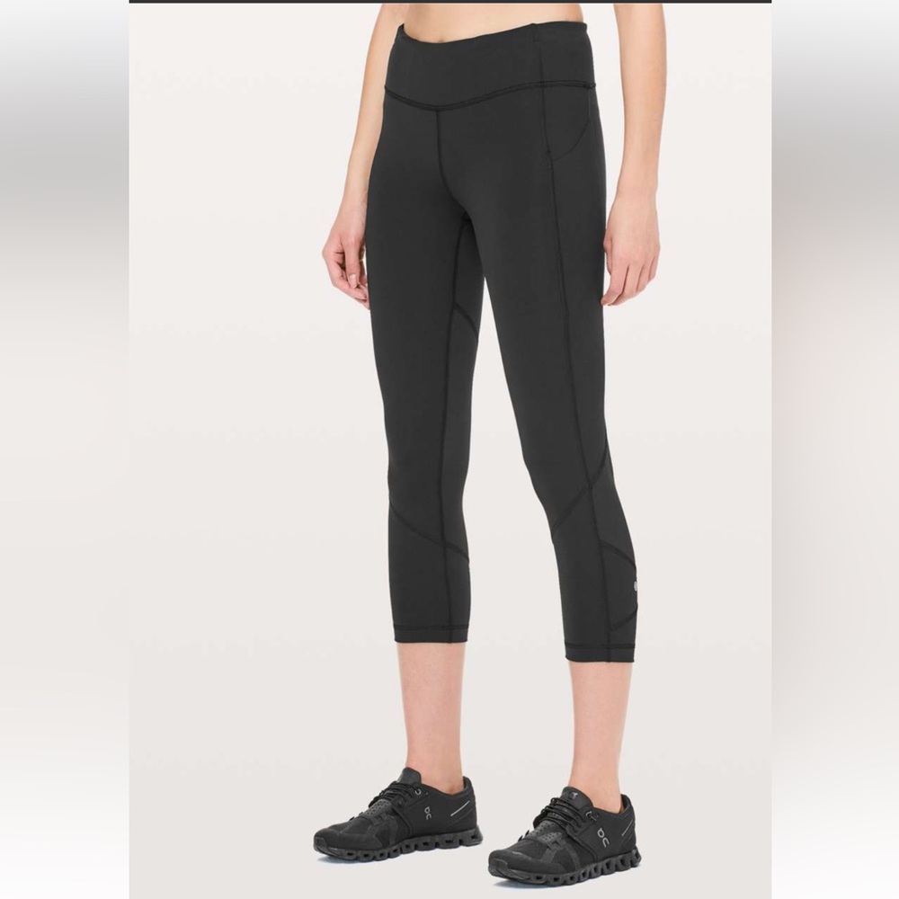 Lululemon Pace Rival Crop *Full-On Luxtreme 22" Black Size 6